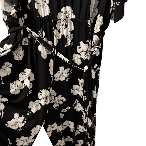Lane Bryant Black & White Floral Jumpsuit Size 26/28W stretch Jumpsuit - Picture 5 of 12
